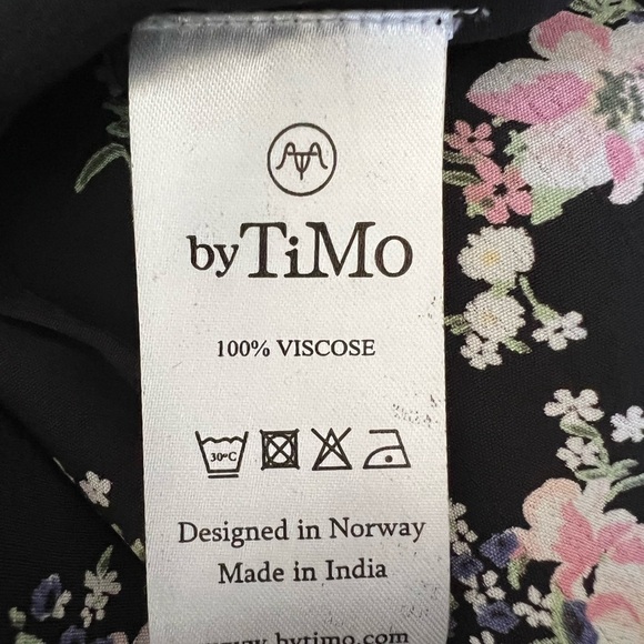 NWT ByTimo Maxi Wrap Dress size XS, floral, cottage core, retro - Picture 11 of 13